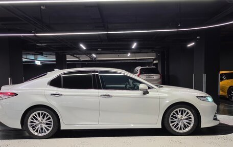 Toyota Camry, 2020 год, 3 800 000 рублей, 5 фотография