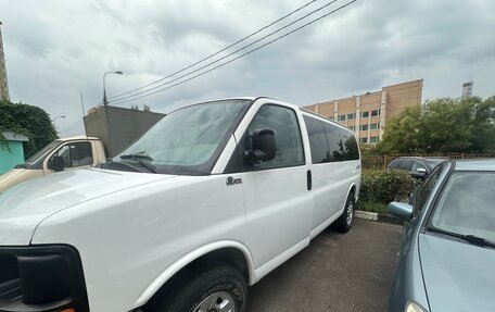 Chevrolet Express II, 2012 год, 2 300 000 рублей, 3 фотография