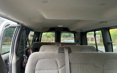 Chevrolet Express II, 2012 год, 2 300 000 рублей, 10 фотография