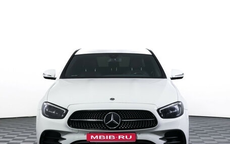 Mercedes-Benz E-Класс, 2021 год, 4 390 000 рублей, 2 фотография