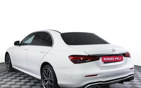 Mercedes-Benz E-Класс, 2021 год, 4 390 000 рублей, 7 фотография