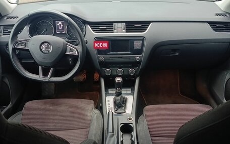 Skoda Octavia, 2015 год, 1 349 000 рублей, 10 фотография