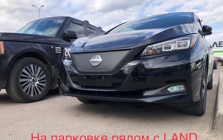 Nissan Leaf II, 2018 год, 2 135 000 рублей, 6 фотография