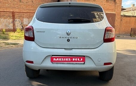 Renault Sandero II рестайлинг, 2018 год, 800 000 рублей, 4 фотография