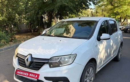 Renault Sandero II рестайлинг, 2018 год, 800 000 рублей, 2 фотография