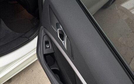 BMW 1 серия, 2021 год, 3 450 000 рублей, 15 фотография