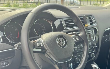 Volkswagen Jetta VI, 2014 год, 1 300 000 рублей, 20 фотография