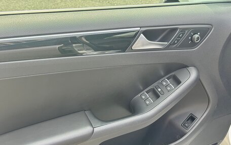 Volkswagen Jetta VI, 2014 год, 1 300 000 рублей, 21 фотография