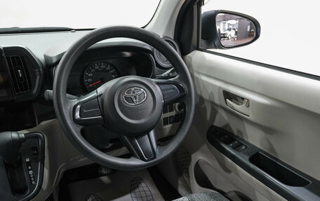 Toyota Passo III, 2017 год, 969 000 рублей, 18 фотография