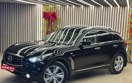 Infiniti QX70, 2016 год, 2 499 000 рублей, 4 фотография