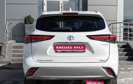 Toyota Highlander, 2026 год, 5 790 000 рублей, 6 фотография