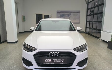 Audi A4, 2020 год, 2 850 000 рублей, 2 фотография