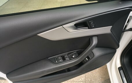 Audi A4, 2020 год, 2 850 000 рублей, 14 фотография