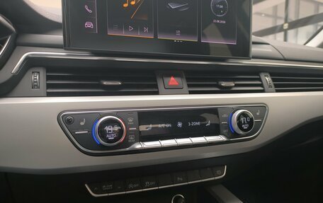 Audi A4, 2020 год, 2 850 000 рублей, 19 фотография