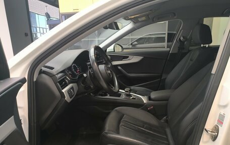 Audi A4, 2020 год, 2 850 000 рублей, 32 фотография