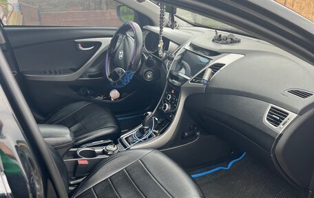 Hyundai Elantra V, 2014 год, 750 000 рублей, 8 фотография
