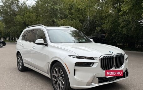 BMW X7, 2022 год, 10 500 000 рублей, 2 фотография