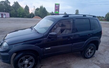 Chevrolet Niva I рестайлинг, 2013 год, 500 000 рублей, 4 фотография
