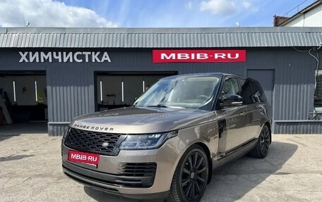 Land Rover Range Rover IV рестайлинг, 2015 год, 3 800 000 рублей, 1 фотография