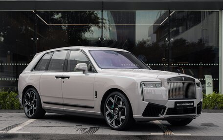 Rolls-Royce Cullinan, 2026 год, 67 900 000 рублей, 1 фотография