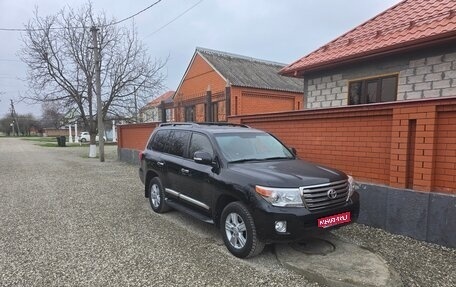 Toyota Land Cruiser 200, 2013 год, 3 800 000 рублей, 1 фотография