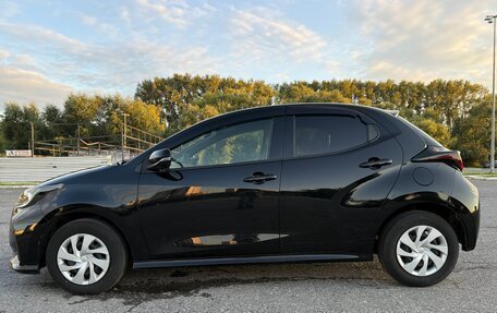 Toyota Yaris, 2021 год, 1 299 000 рублей, 5 фотография