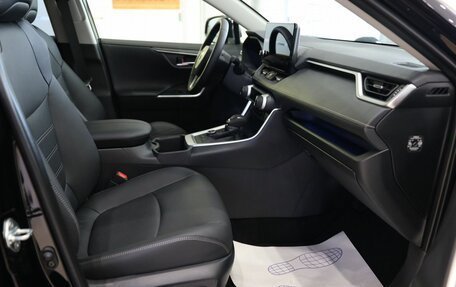 Toyota RAV4, 2025 год, 5 950 000 рублей, 16 фотография