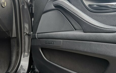 BMW 5 серия, 2013 год, 2 000 000 рублей, 18 фотография