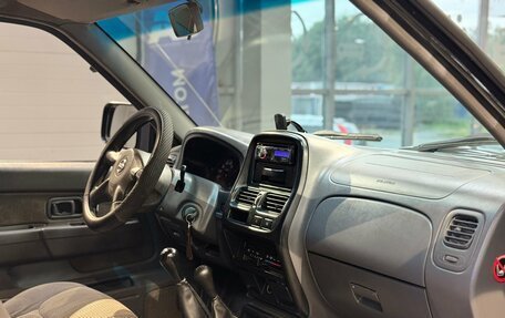 Nissan NP300, 2008 год, 1 049 000 рублей, 18 фотография