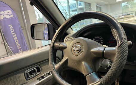 Nissan NP300, 2008 год, 1 049 000 рублей, 25 фотография