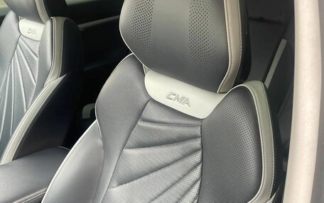 Geely Atlas, 2024 год, 9 фотография