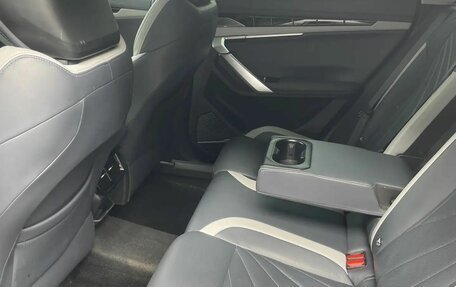 Geely Atlas, 2024 год, 11 фотография