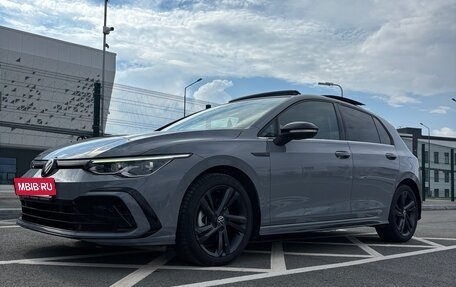 Volkswagen Golf VIII, 2022 год, 2 390 000 рублей, 6 фотография