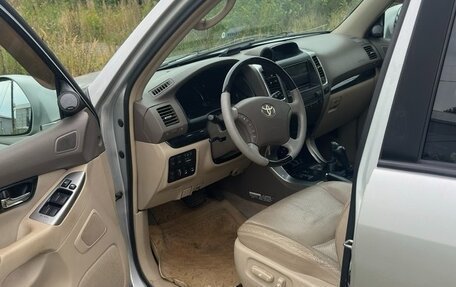 Toyota Land Cruiser Prado 120 рестайлинг, 2008 год, 2 249 000 рублей, 5 фотография