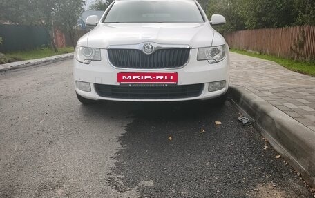 Skoda Superb III рестайлинг, 2013 год, 1 550 000 рублей, 3 фотография
