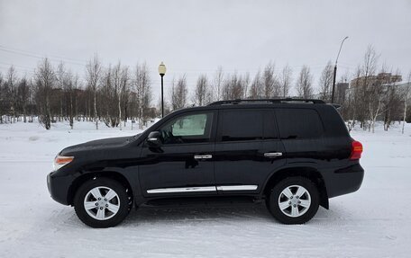 Toyota Land Cruiser 200, 2013 год, 3 800 000 рублей, 3 фотография