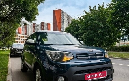 KIA Soul II рестайлинг, 2017 год, 1 585 000 рублей, 2 фотография