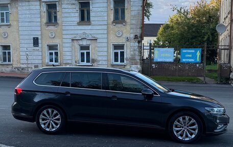 Volkswagen Passat B8 рестайлинг, 2020 год, 2 500 000 рублей, 5 фотография