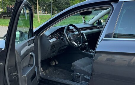 Volkswagen Passat B8 рестайлинг, 2020 год, 2 500 000 рублей, 10 фотография