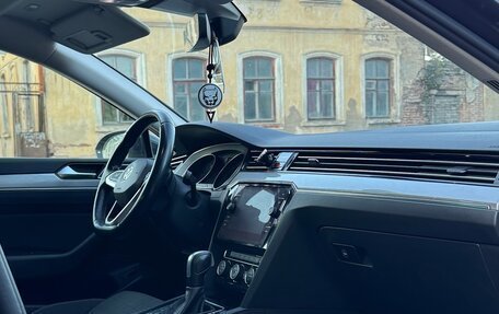 Volkswagen Passat B8 рестайлинг, 2020 год, 2 500 000 рублей, 7 фотография