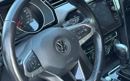 Volkswagen Passat B8 рестайлинг, 2020 год, 2 500 000 рублей, 8 фотография