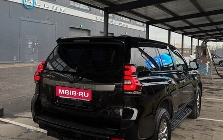 Toyota Land Cruiser Prado 150 рестайлинг 2, 2014 год, 2 750 000 рублей, 4 фотография