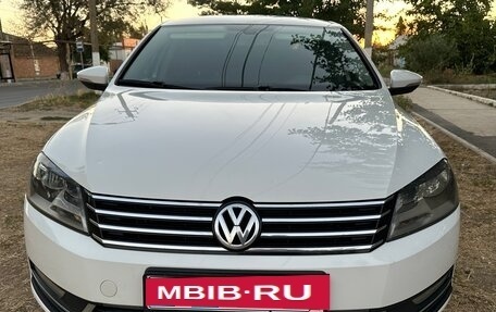 Volkswagen Passat B7, 2012 год, 1 060 000 рублей, 9 фотография
