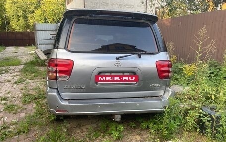 Toyota Sequoia II рестайлинг, 2002 год, 550 000 рублей, 4 фотография