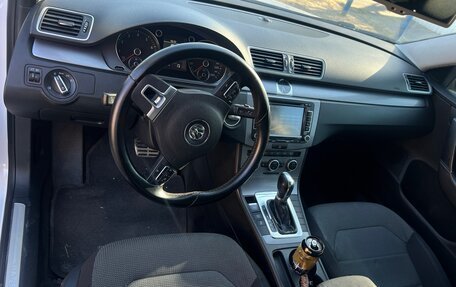 Volkswagen Passat B7, 2012 год, 1 060 000 рублей, 13 фотография