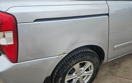 KIA Carnival III, 2009 год, 990 000 рублей, 8 фотография