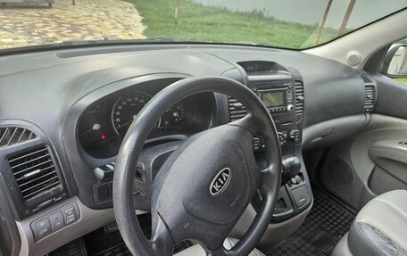 KIA Carnival III, 2009 год, 990 000 рублей, 7 фотография