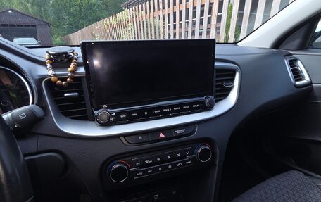 KIA cee'd III, 2019 год, 1 600 000 рублей, 7 фотография