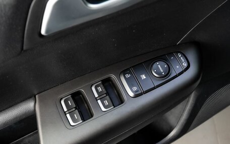 KIA Sportage IV рестайлинг, 2019 год, 2 150 000 рублей, 12 фотография