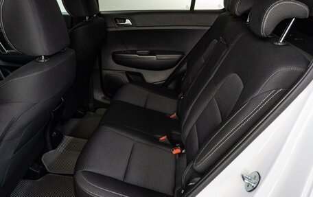 KIA Sportage IV рестайлинг, 2019 год, 2 150 000 рублей, 18 фотография
